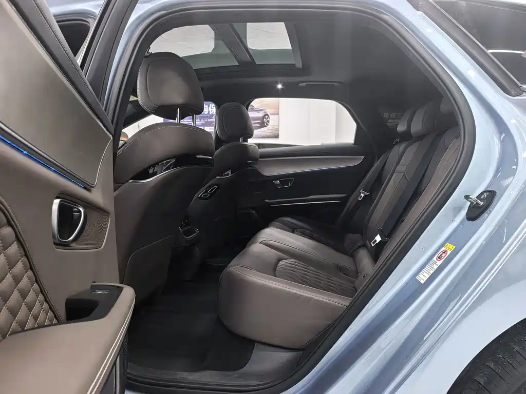 BYD Han — миниатюра 14