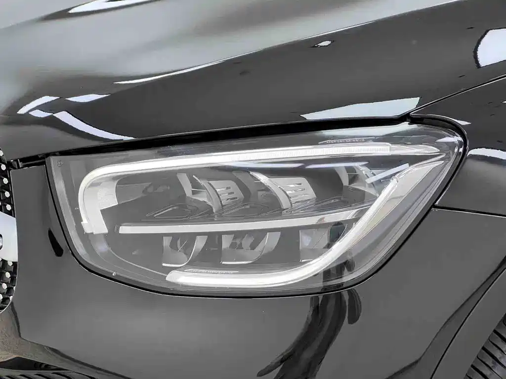 Mercedes-Benz GLC — миниатюра 5