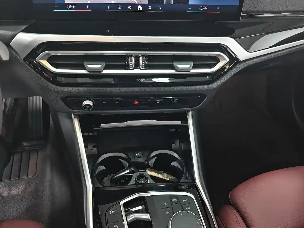 BMW 3 Series — миниатюра 12