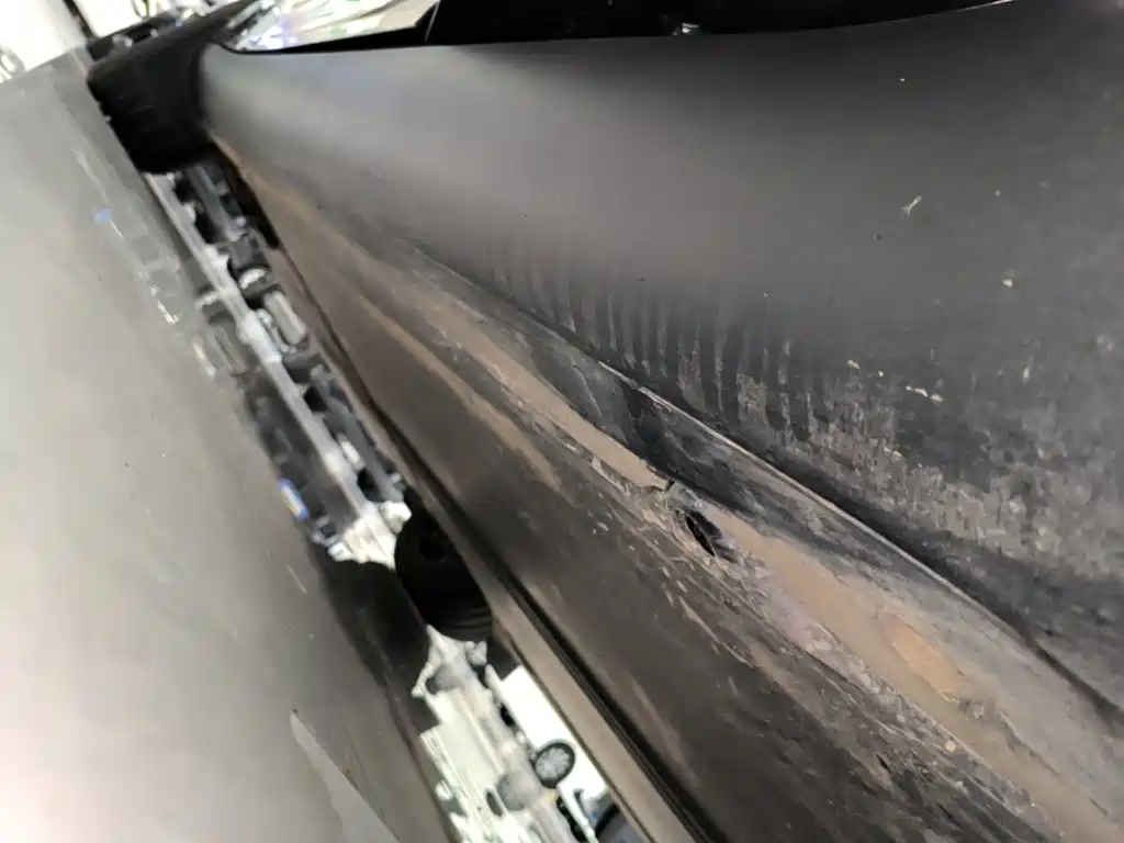 Tesla Model Y — миниатюра 22