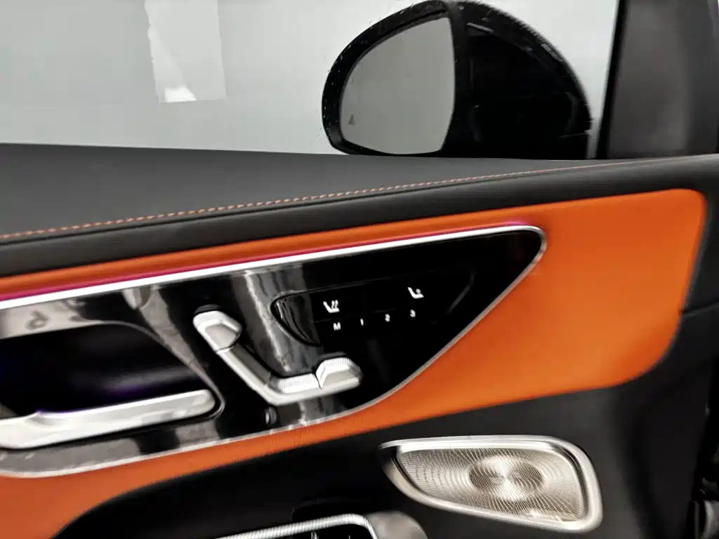 Mercedes-Benz GLC — миниатюра 11