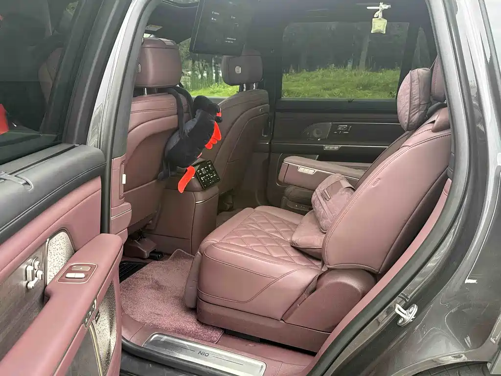 NIO ES8 2026 мест Executive Luxury