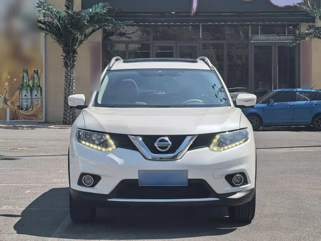 Nissan X-Trail — миниатюра 8