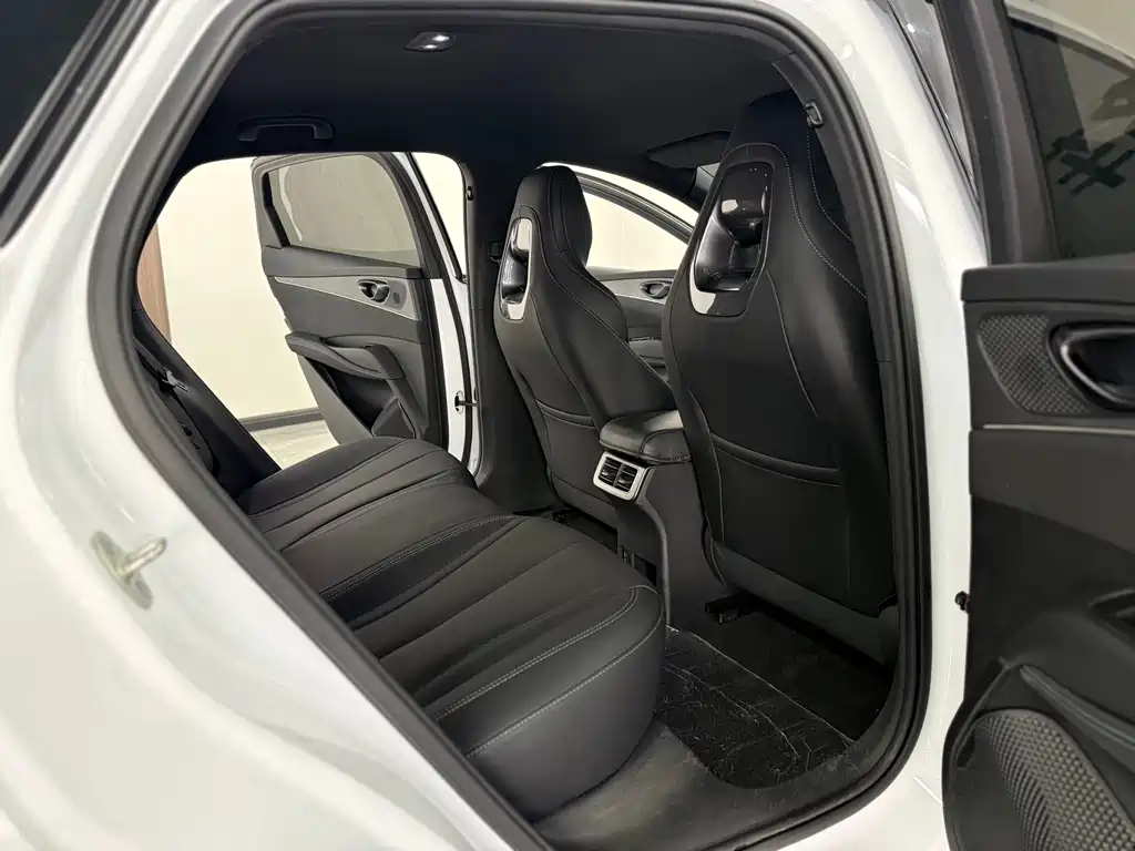 BYD Seal 06 — миниатюра 16