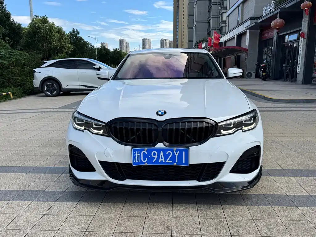 BMW 3 Series — миниатюра 2