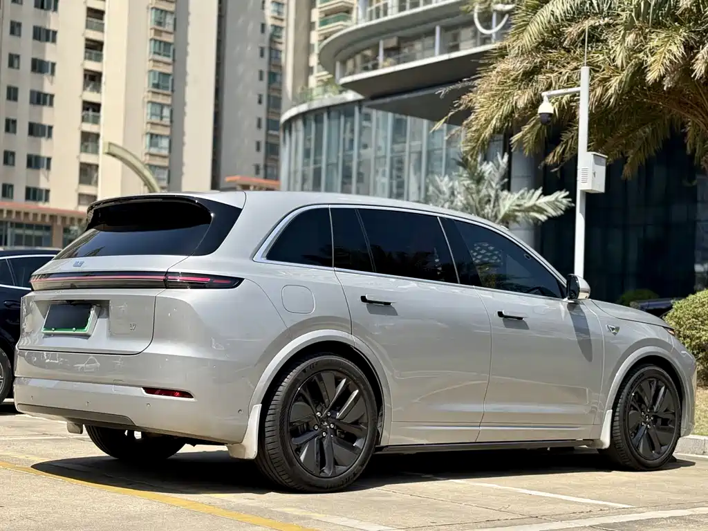 Li Auto IDEAL L7
