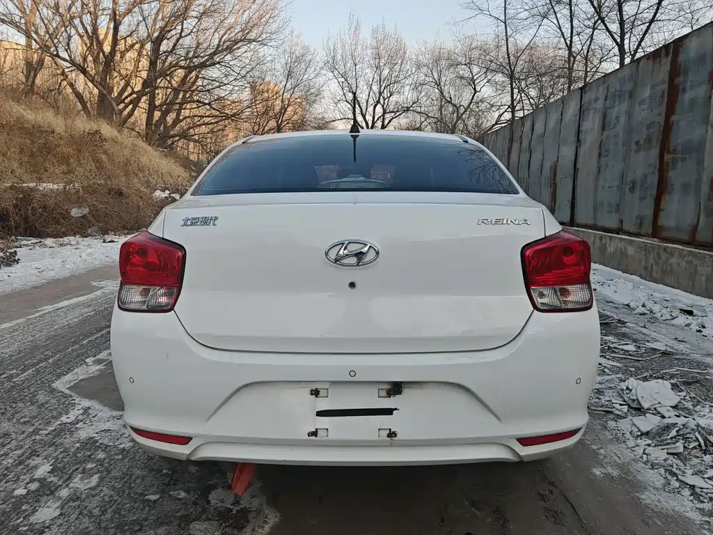 HYUNDAI RENA