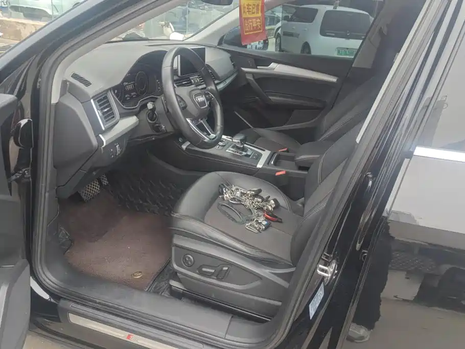 Audi Q5L — миниатюра 9