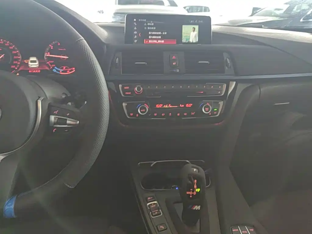 BMW 4 Series — миниатюра 13