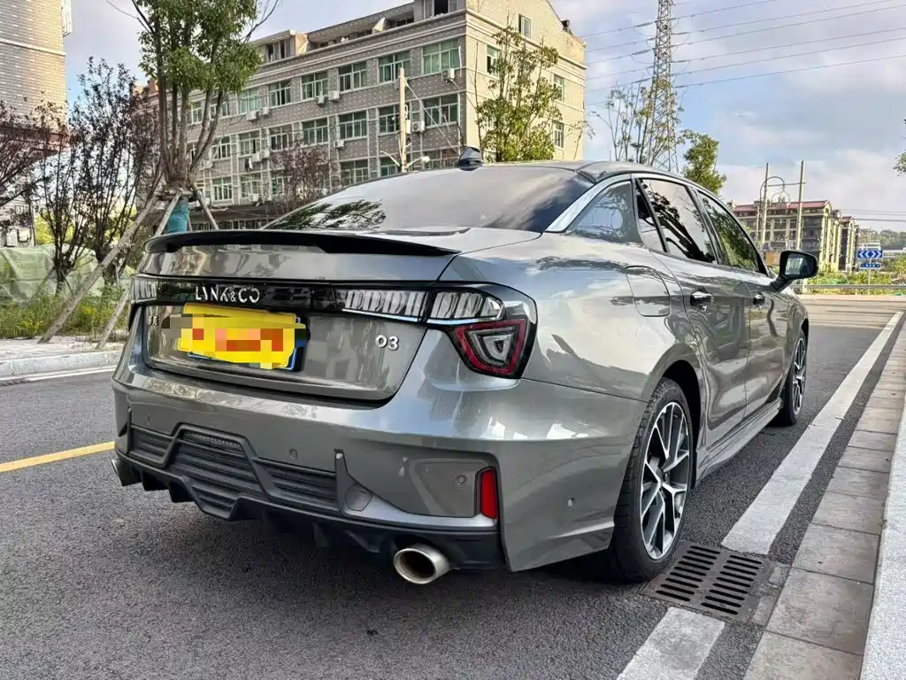 Lynk & Co 03 — миниатюра 7
