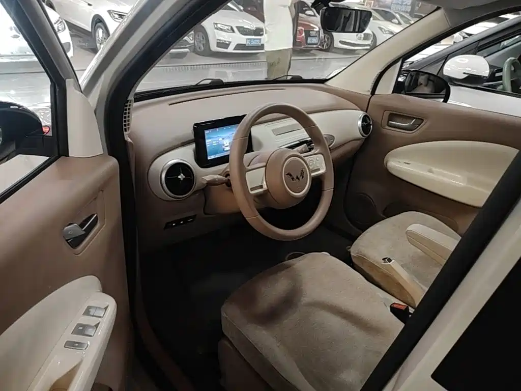 Wuling MINIEV — миниатюра 16