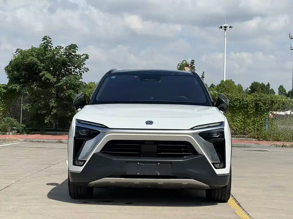 NIO ES8 — миниатюра 3