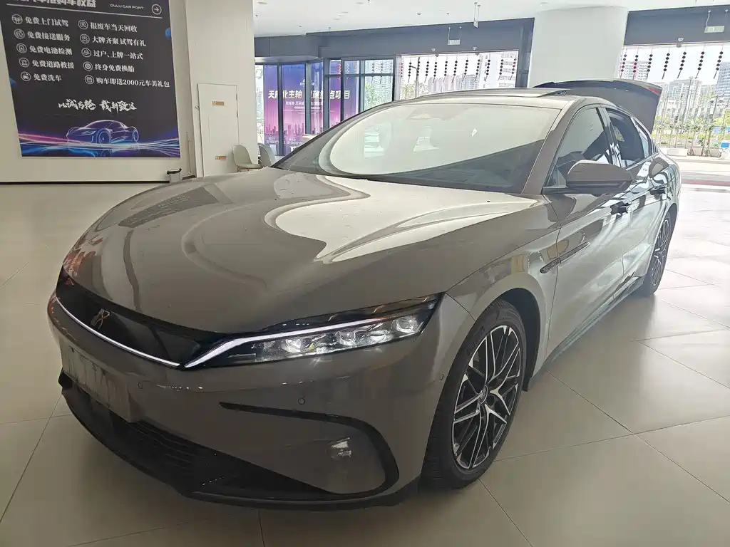BYD Han 2025 EV Smart Drive 605KM