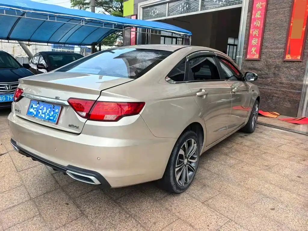 Geely Emgrand GL — миниатюра 6