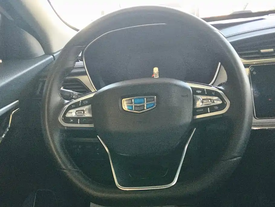 Geely Binrui — миниатюра 15
