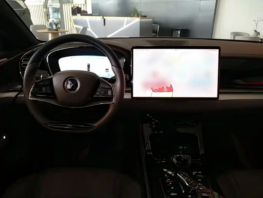 BYD Han — миниатюра 10