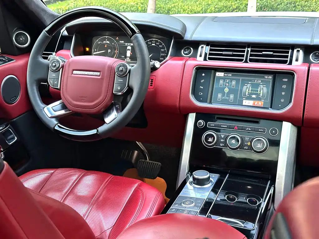 Land Rover Range Rover — миниатюра 5