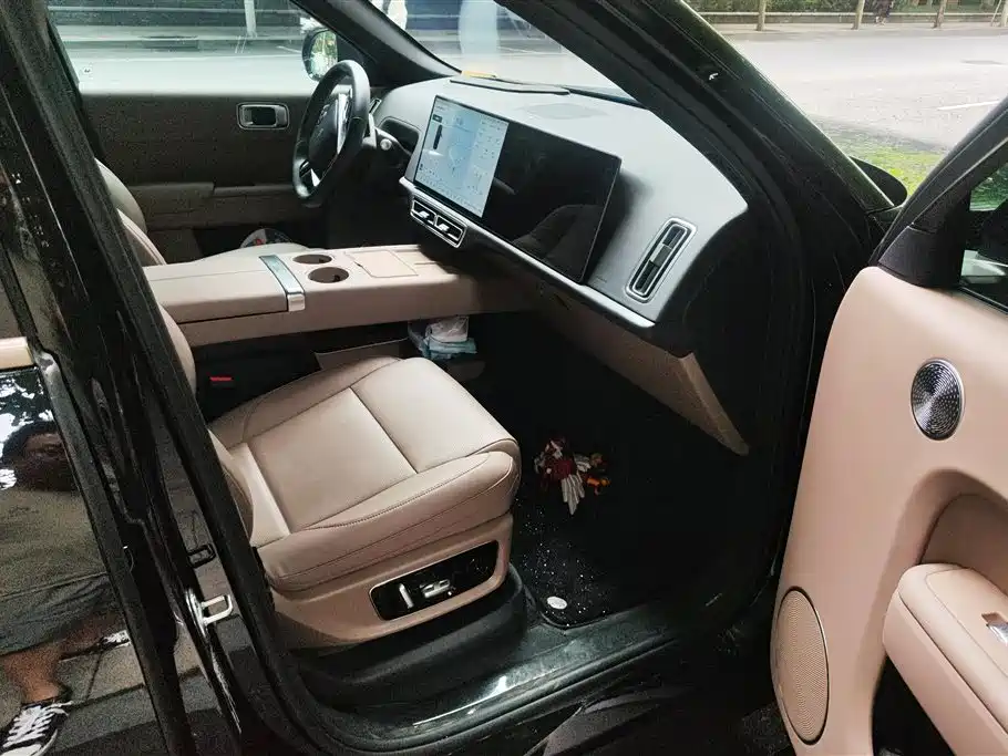Li Auto L9 2025 Ultra