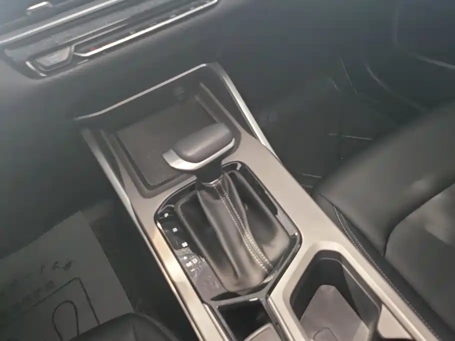 Geely Emgrand — миниатюра 16