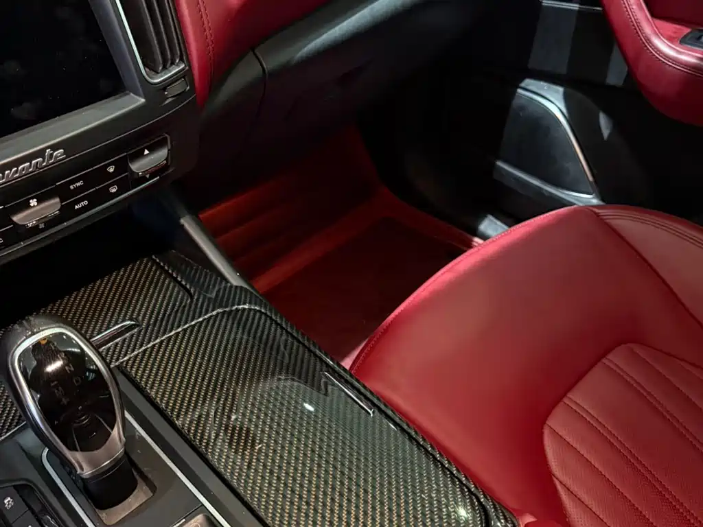 Maserati Levante — миниатюра 5