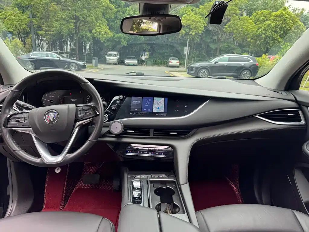 Buick Enclave — миниатюра 8