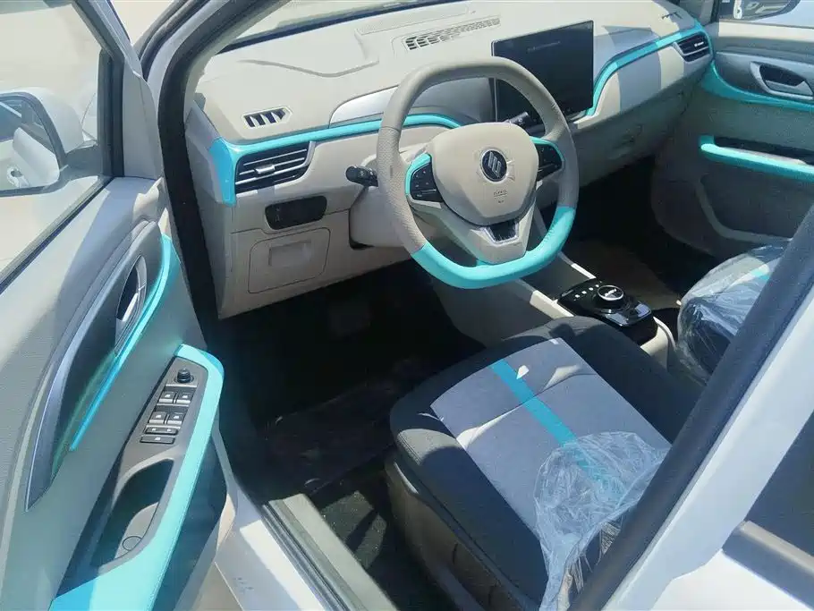 JMEV EV3 2025 Plus 330KM Luxury
