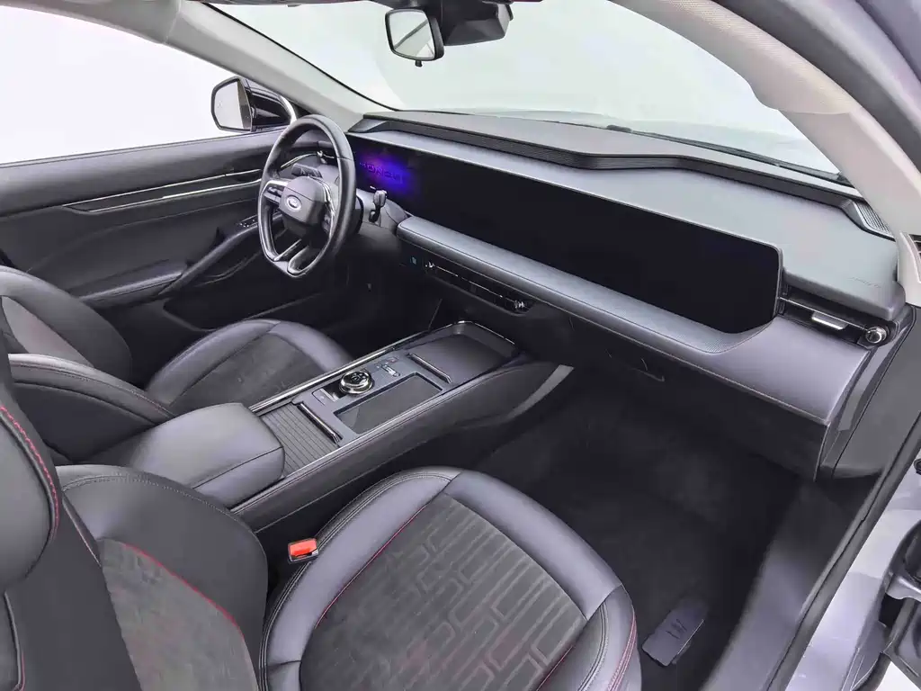 Ford Mondeo — миниатюра 7