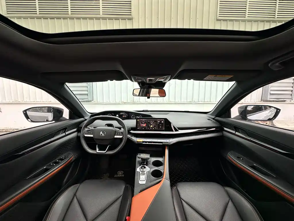 Changan UNI-V — миниатюра 5