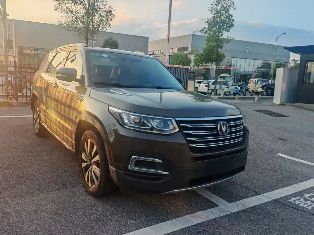 Changan CS95 — миниатюра 3
