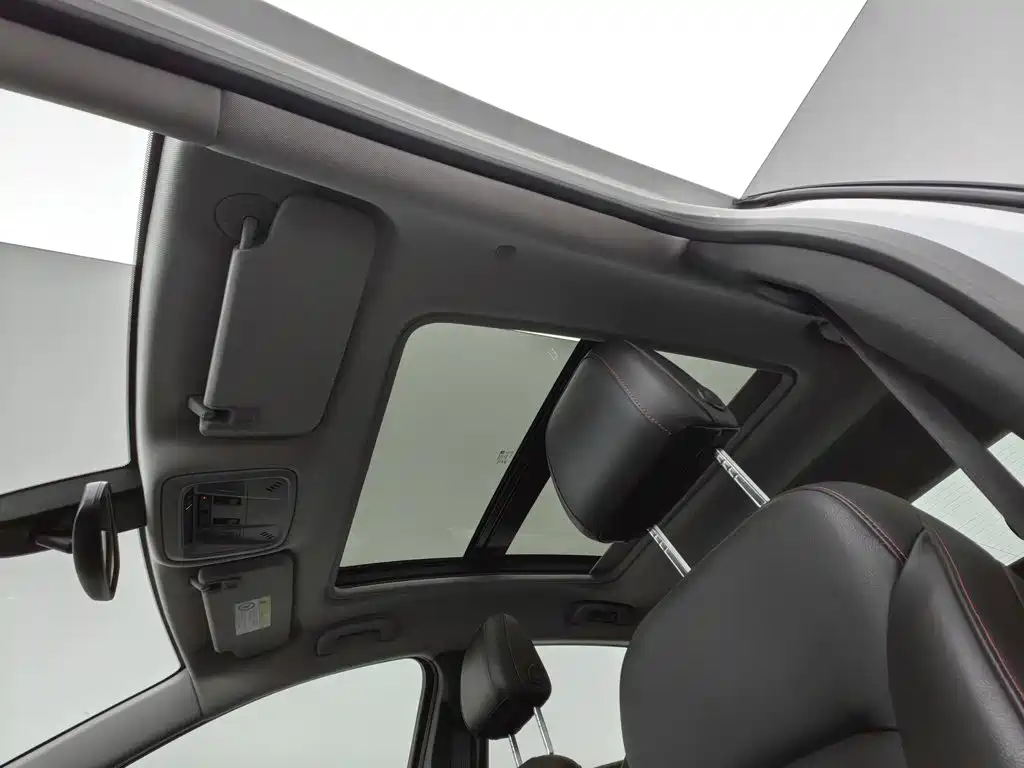 Chevrolet Malibu XL — миниатюра 14