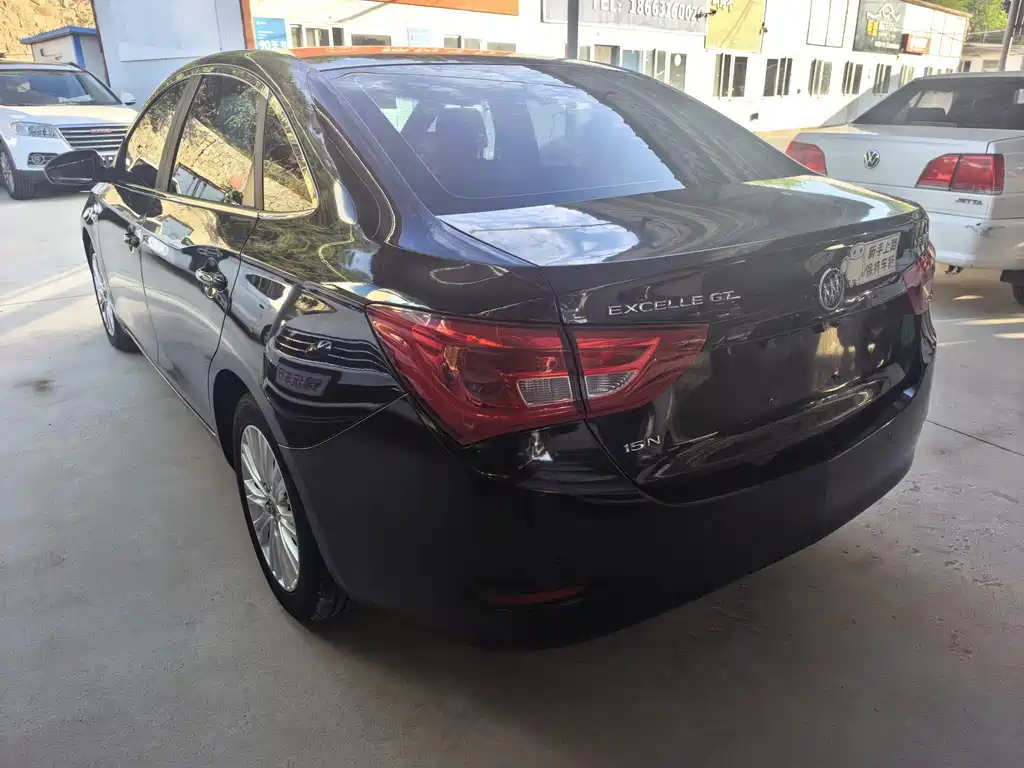 Buick Excelle — миниатюра 9