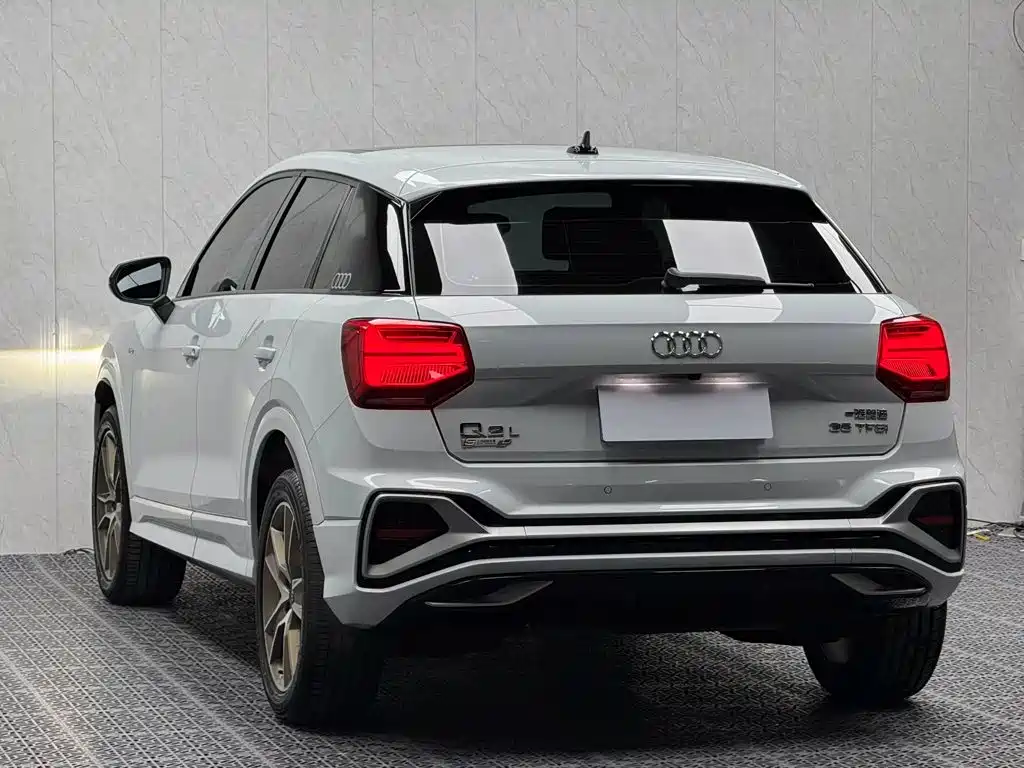 Audi Q2L — миниатюра 7