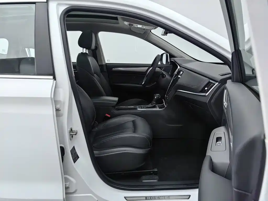 Roewe RX5 — миниатюра 23