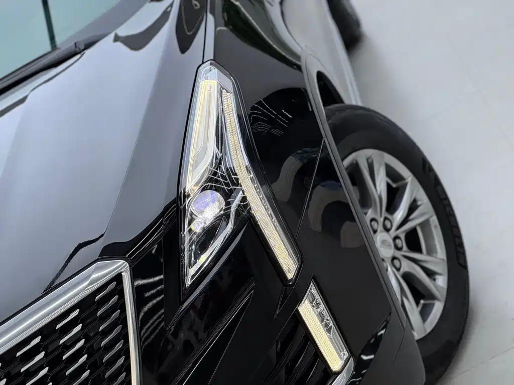 Cadillac XT5 — миниатюра 18