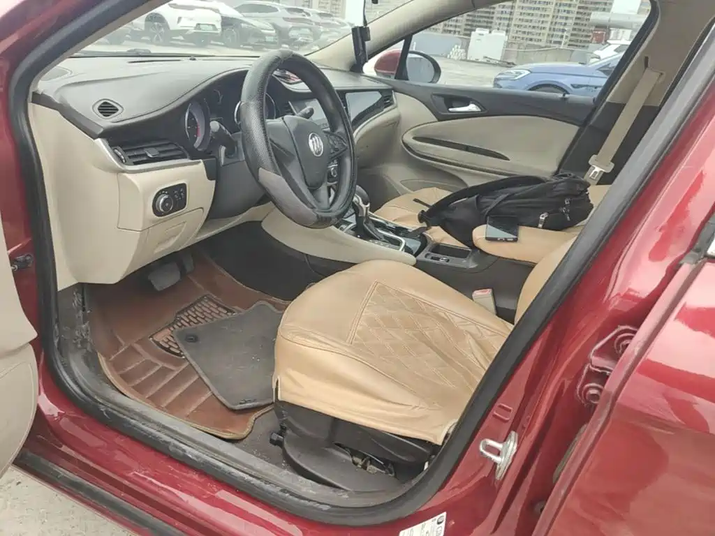 Buick Verano — миниатюра 20