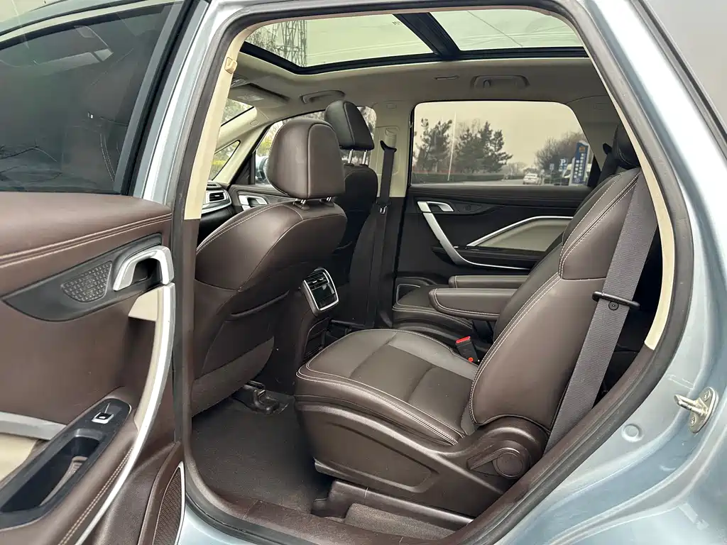 GEELY AUTOMOBILE JIAJIE