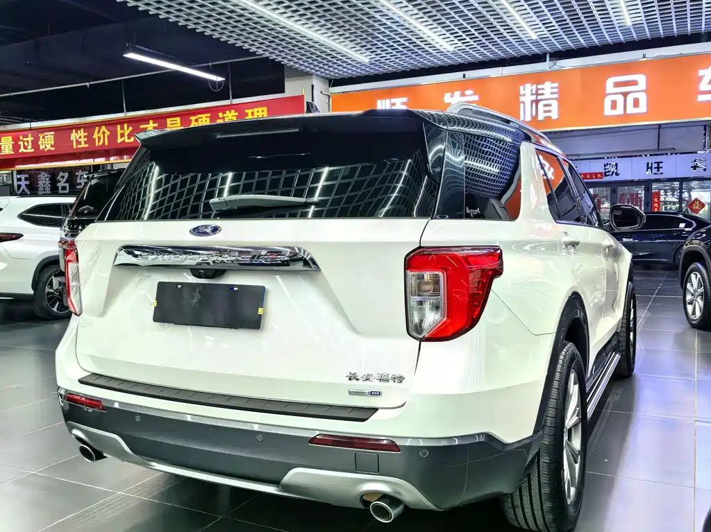 Ford Explorer — миниатюра 4