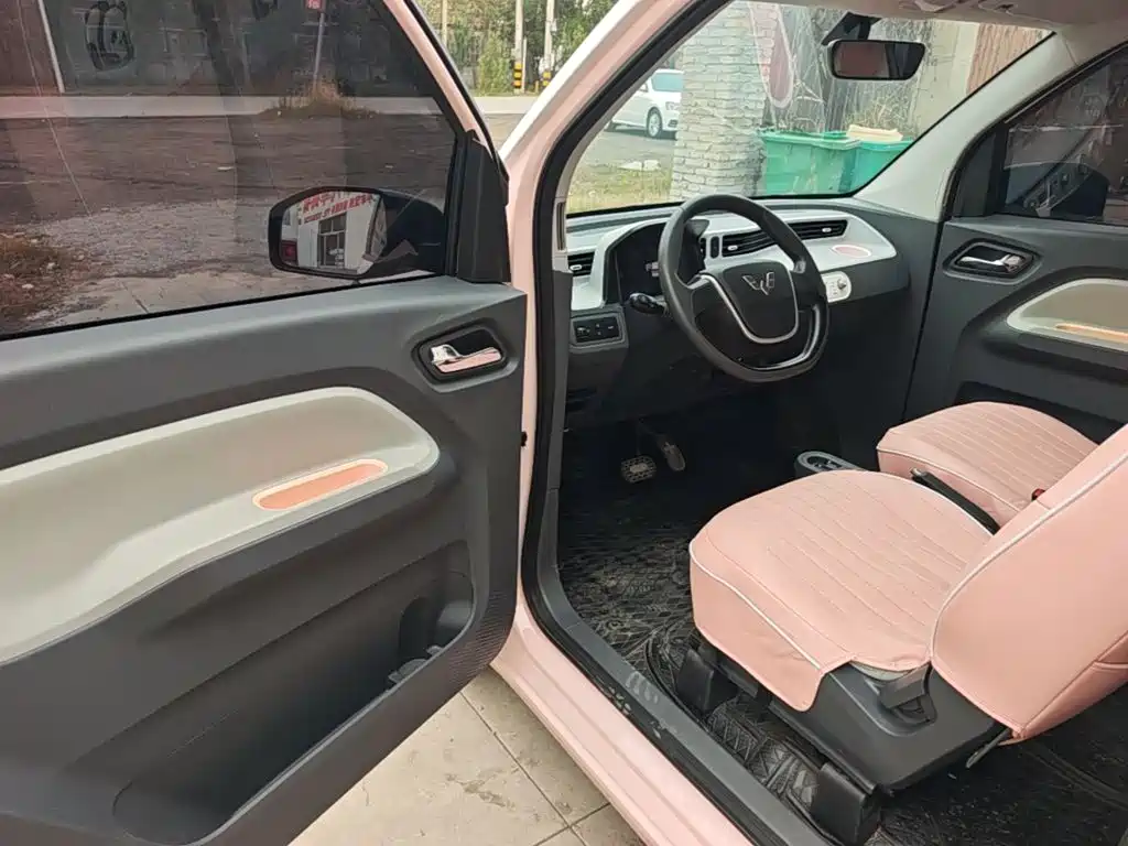 Wuling MINIEV — миниатюра 16