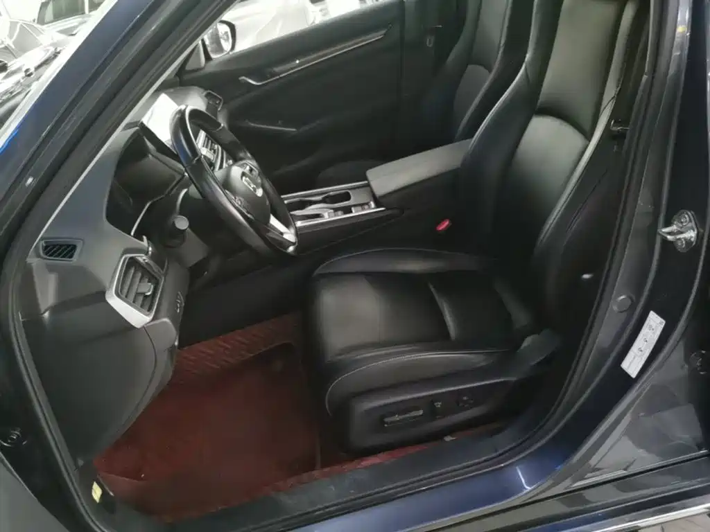 Honda Accord — миниатюра 15