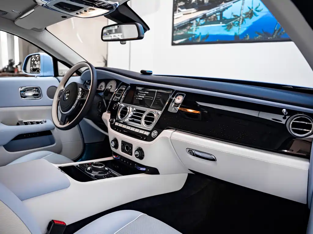 Rolls-Royce Wraith — миниатюра 10