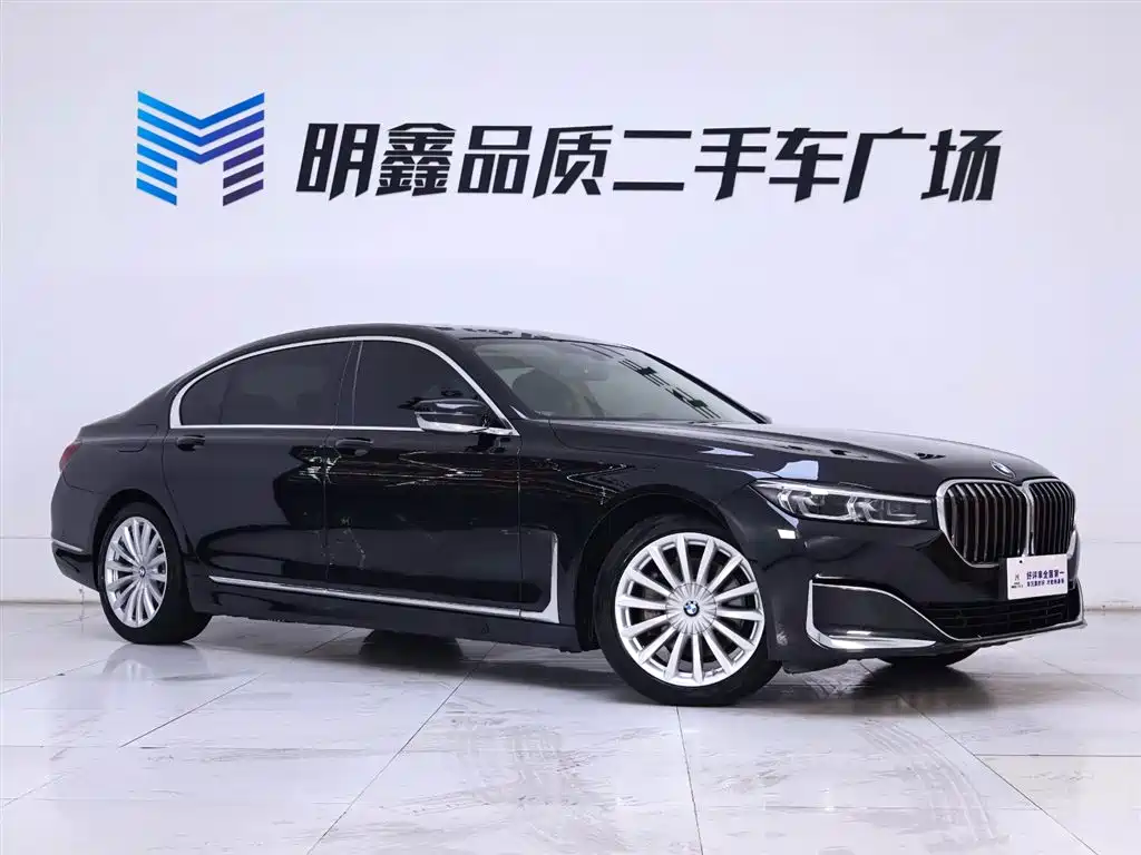 BMW 7 SERIES