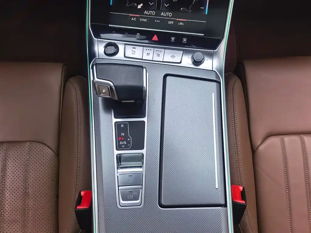Audi A6L 2024 45 TFSI