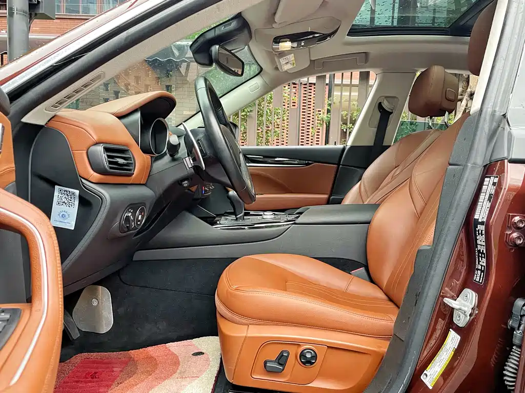 Maserati Levante — миниатюра 7