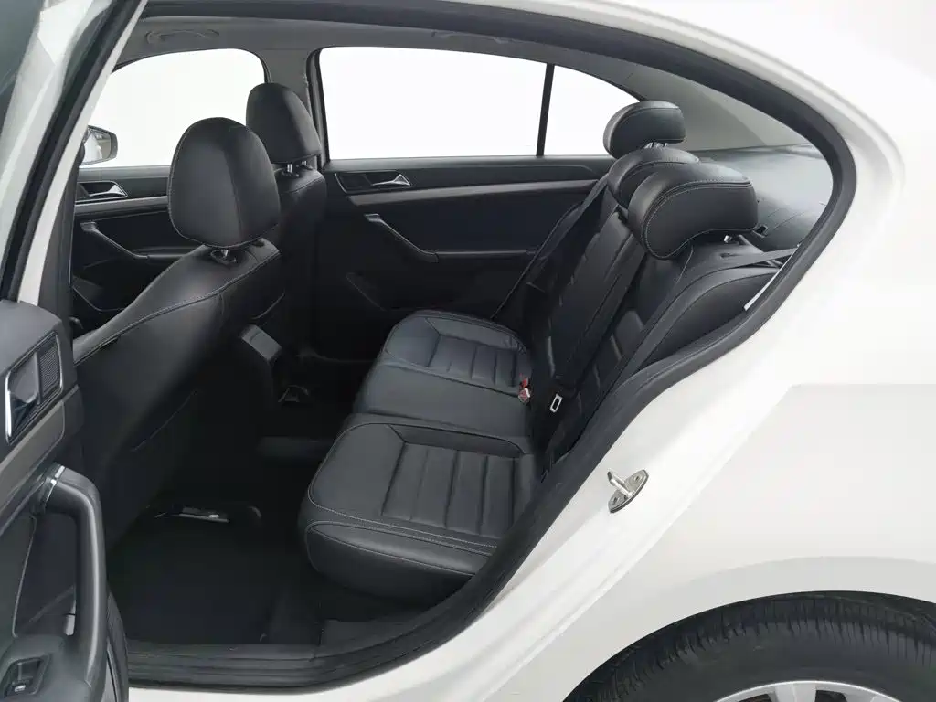 Volkswagen Lavida — миниатюра 15