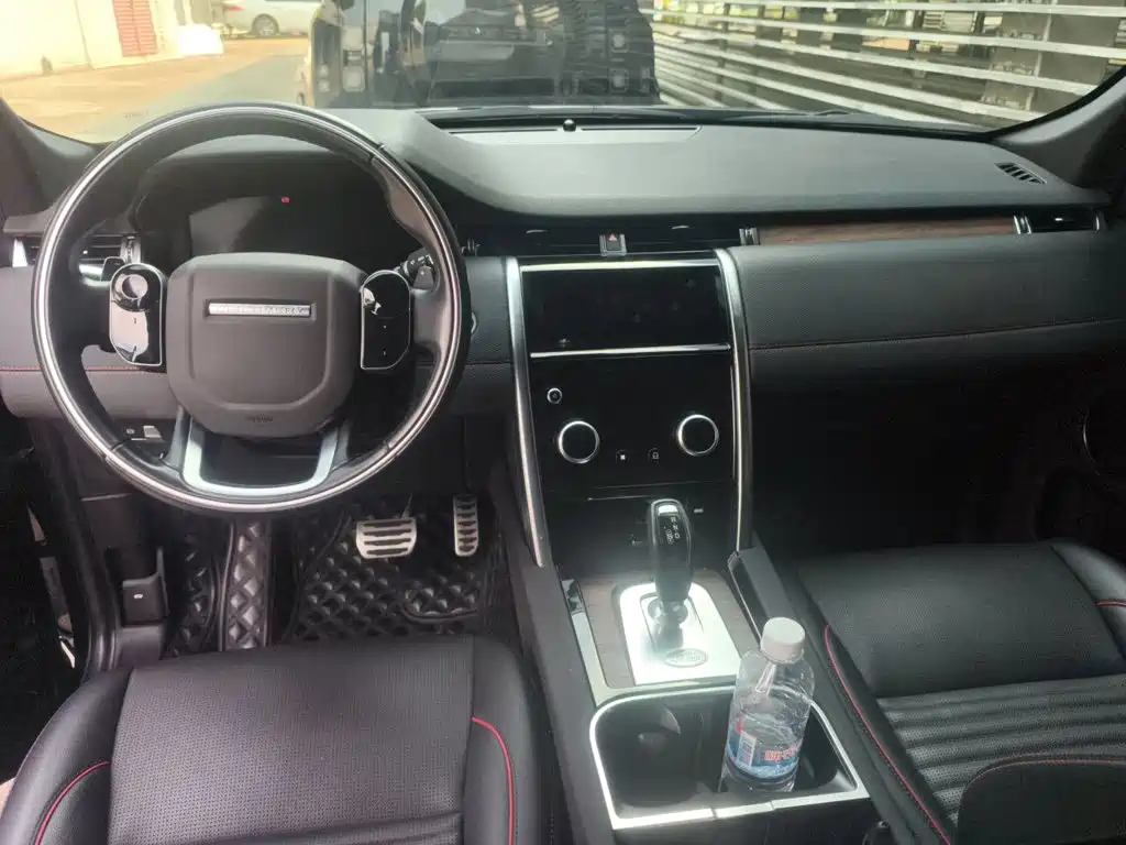 Land Rover Discovery Sport — миниатюра 13