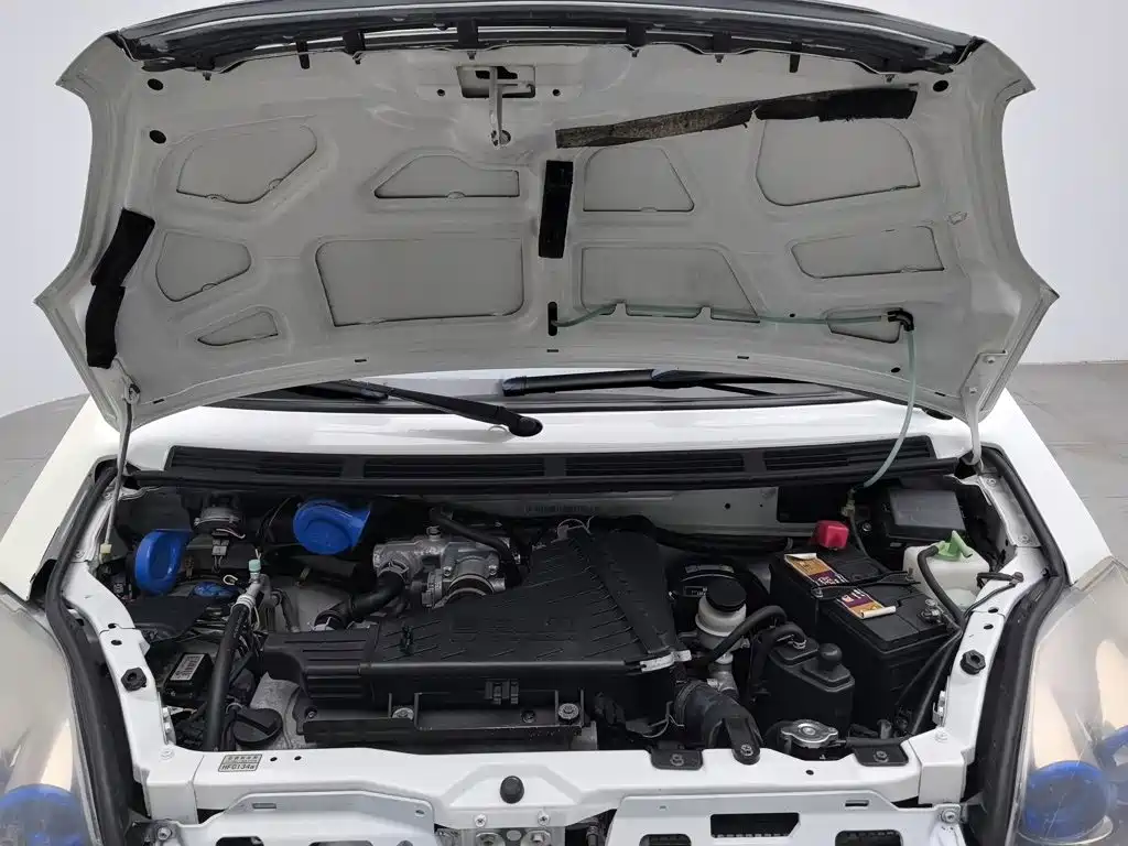 Suzuki Wagon R X5 — миниатюра 6