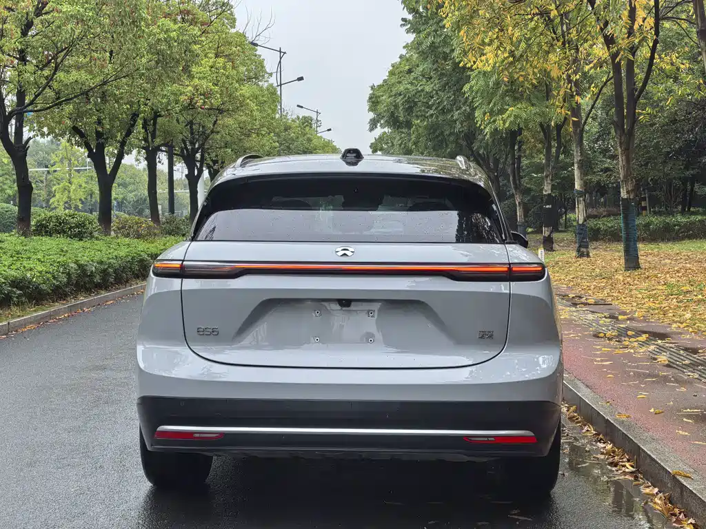 NIO ES6 — миниатюра 12