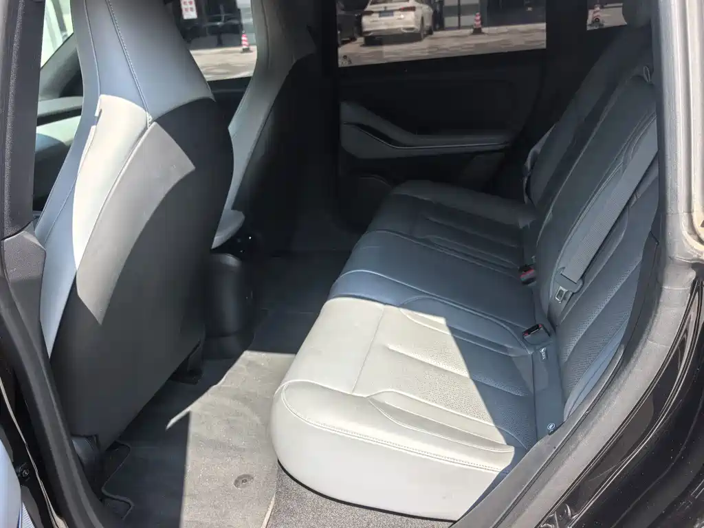 NIO ET5T — миниатюра 8