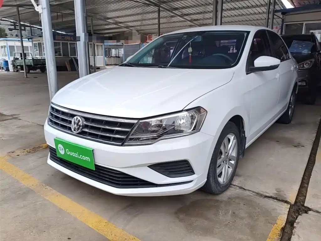 Купить Volkswagen Jetta