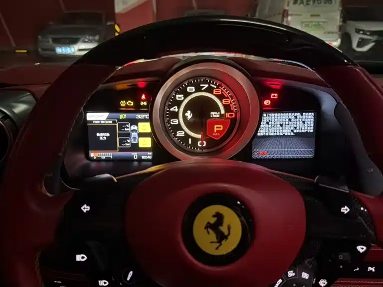Ferrari F8 — миниатюра 7
